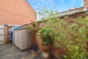 Photo 8- click for photo gallery